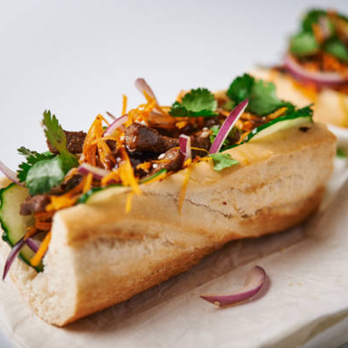 Bánh Mì de ternera