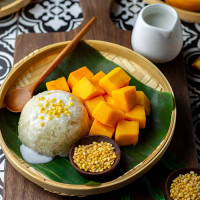 Mango sticky rice